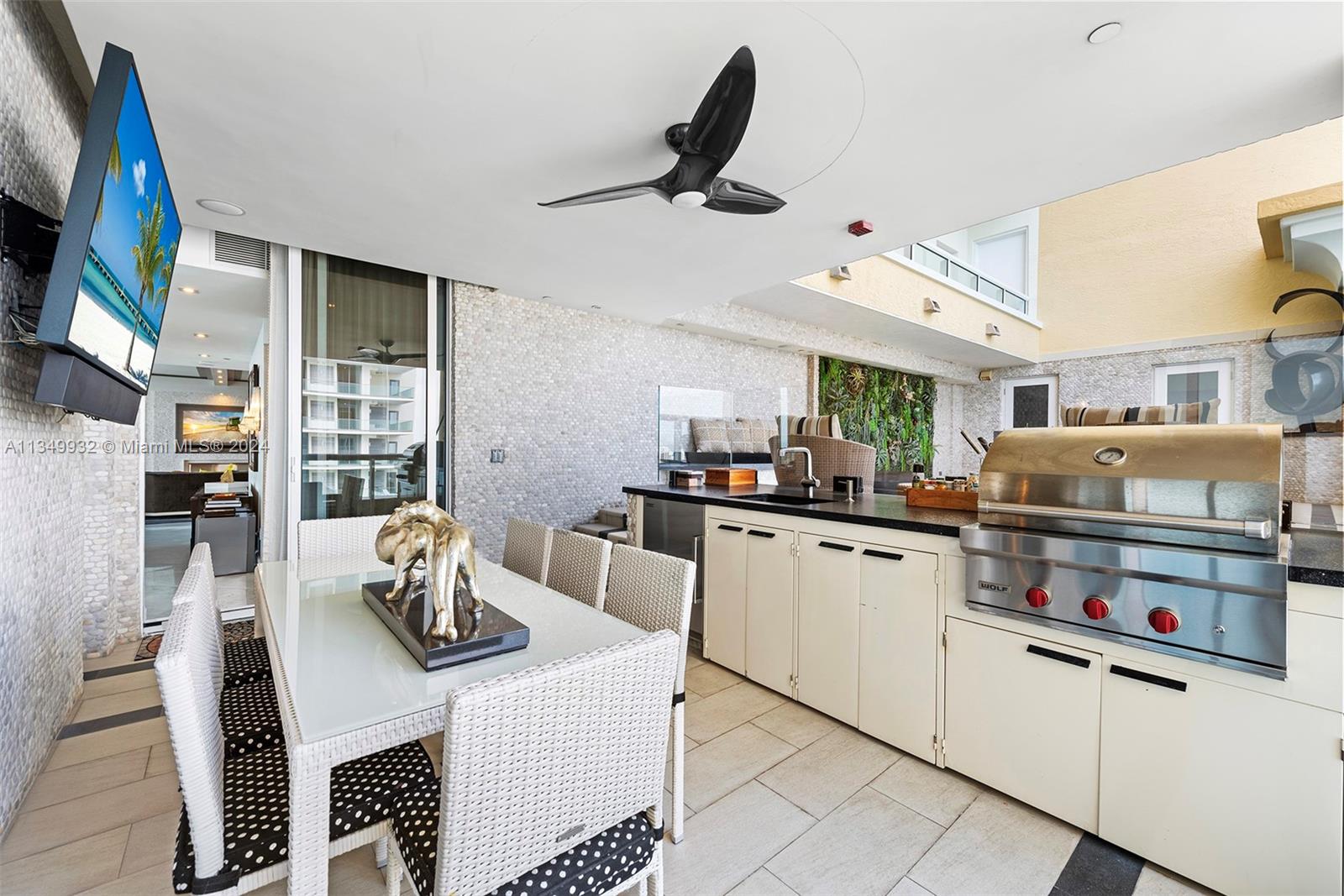 ACQUALINA OCEAN RESIDENCE - Residential