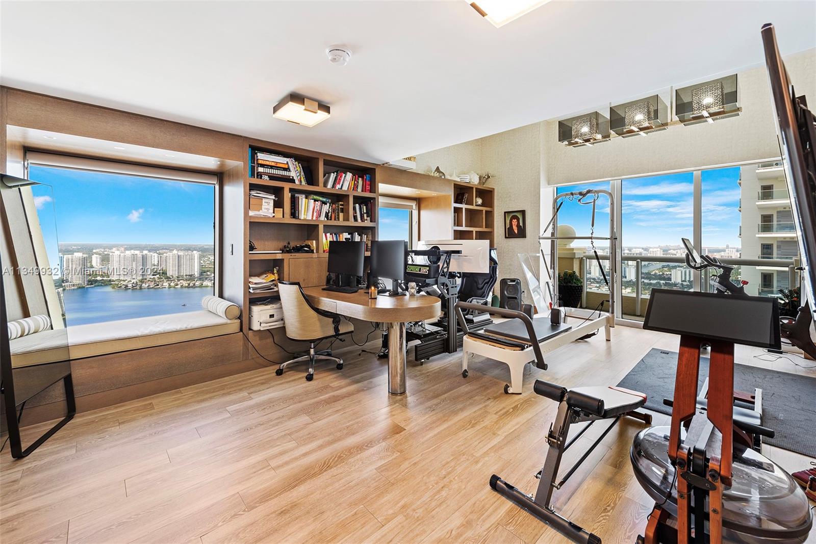 ACQUALINA OCEAN RESIDENCE - Residential