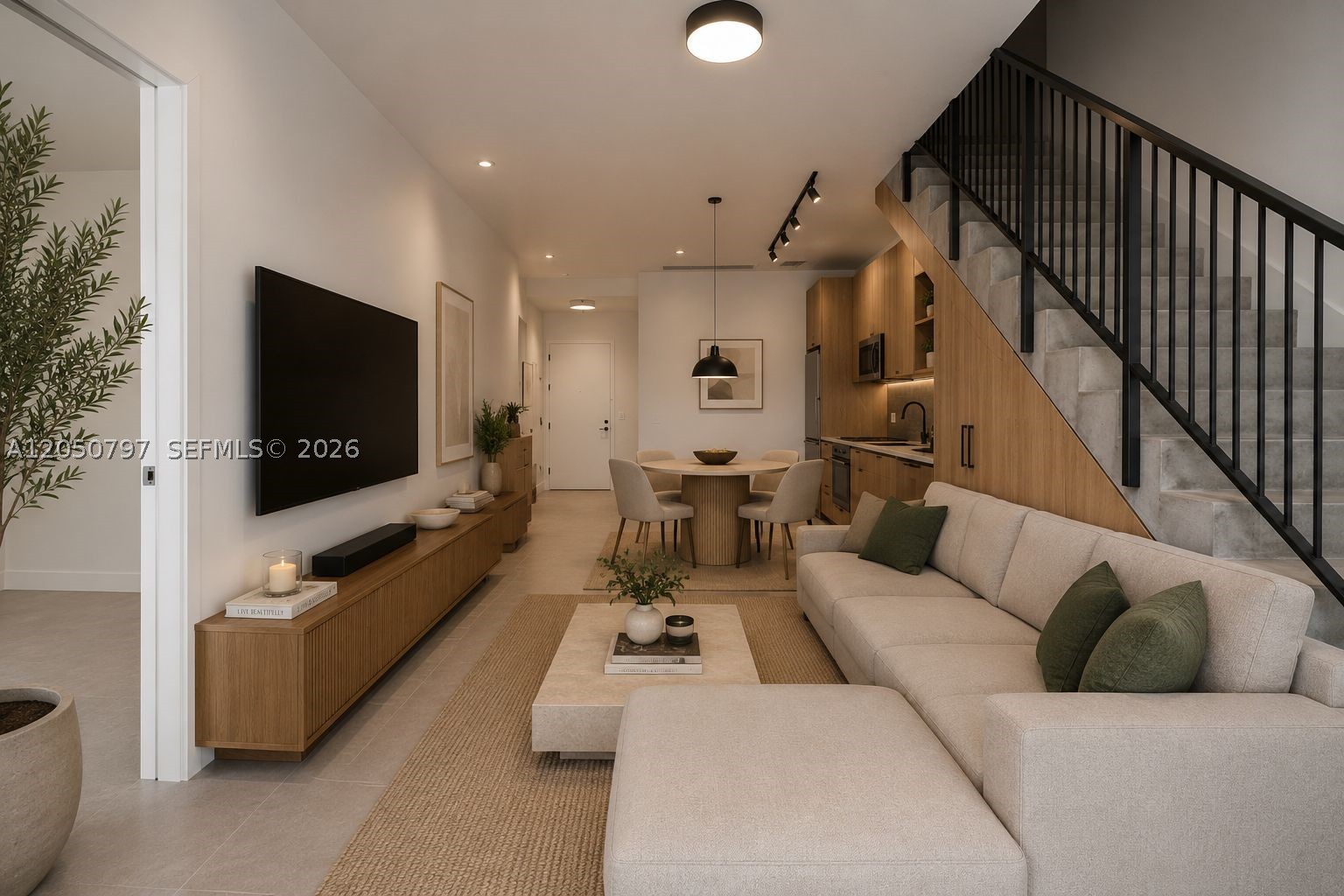 91 NW 27th St 501