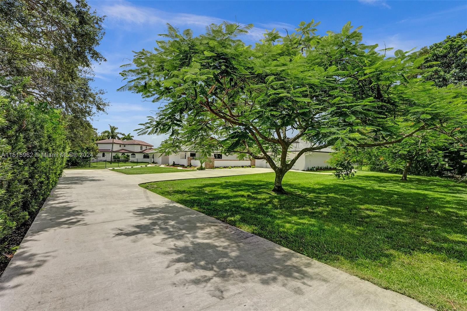 Property for Sale at 12100 Nw 6th St St, Plantation, Miami-Dade County, Florida - Bedrooms: 3 
Bathrooms: 3.5  - $1,490,000