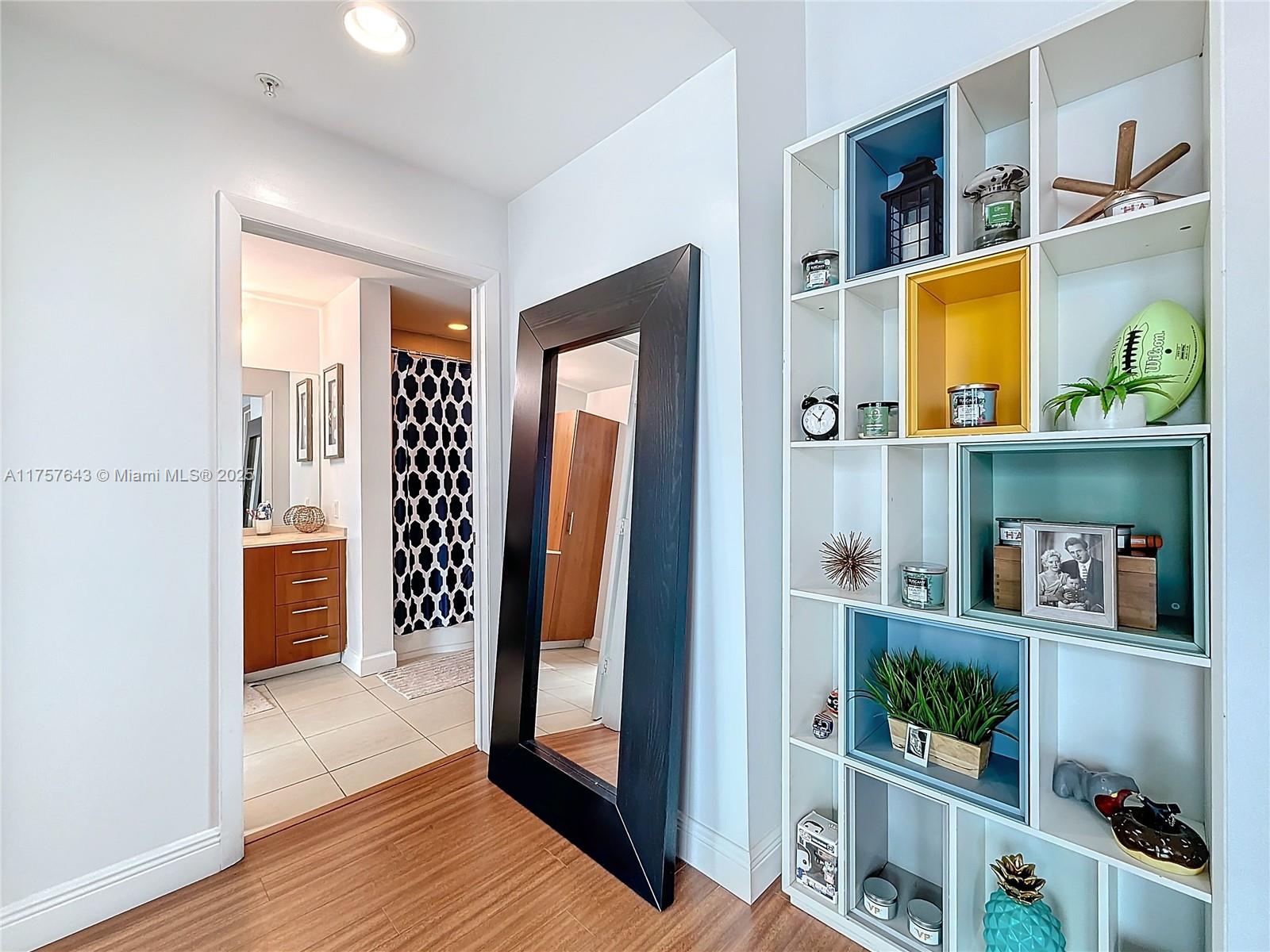 OCEAN MARINE YACHT CLUB C - Residential