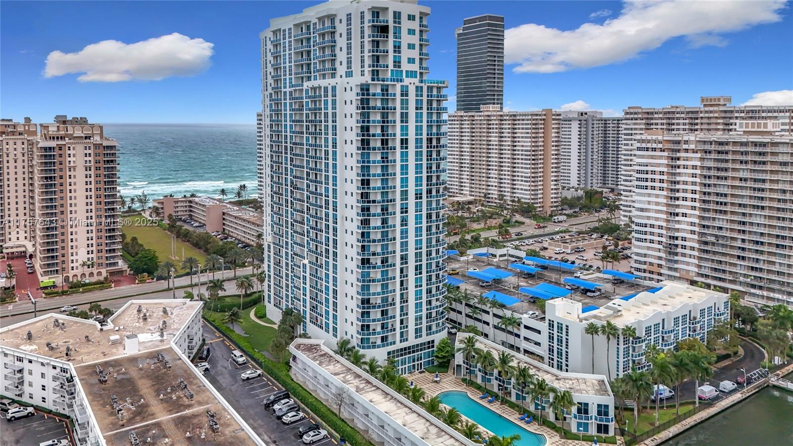 OCEAN MARINE YACHT CLUB C - Residential