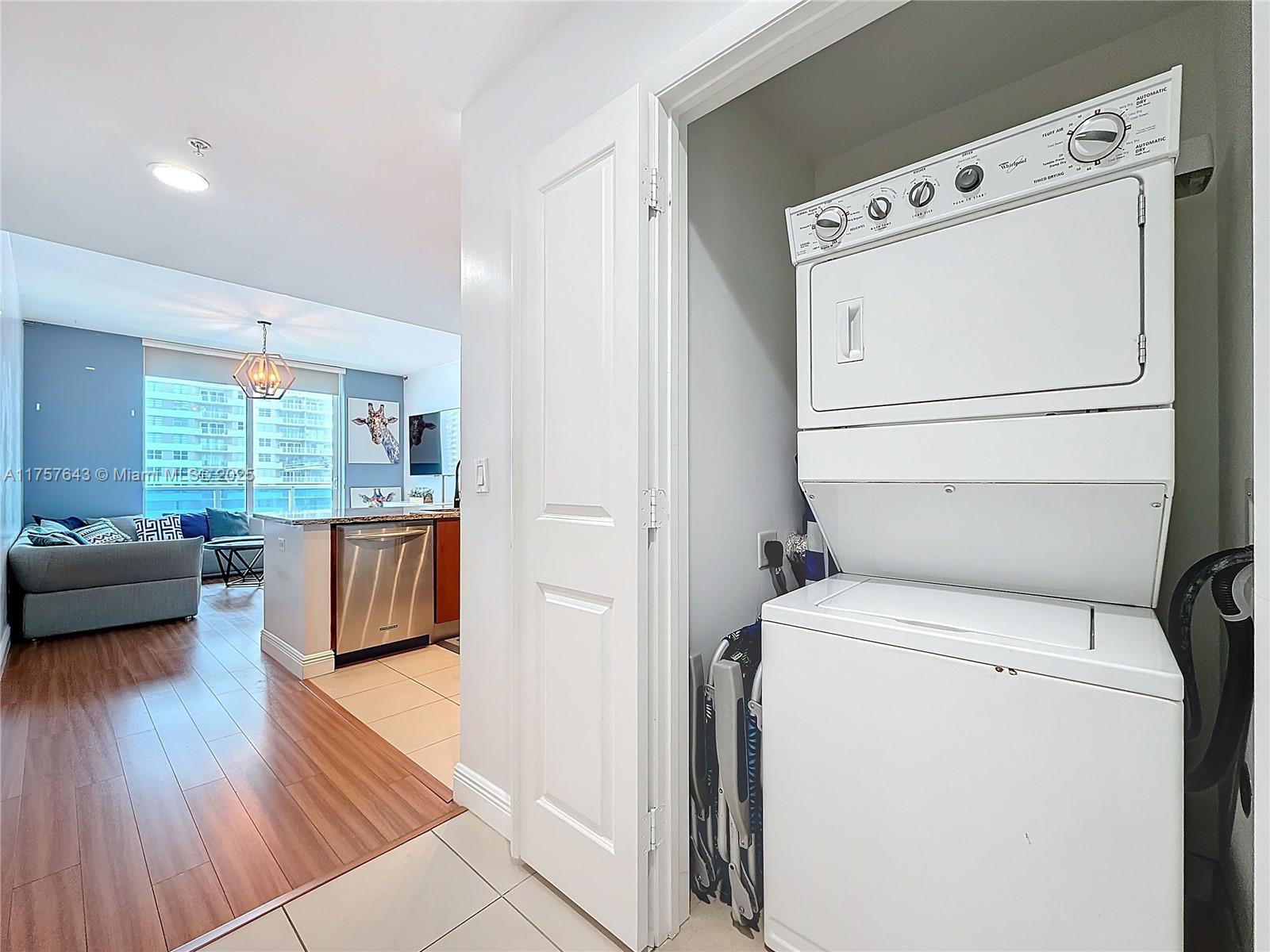 OCEAN MARINE YACHT CLUB C - Residential