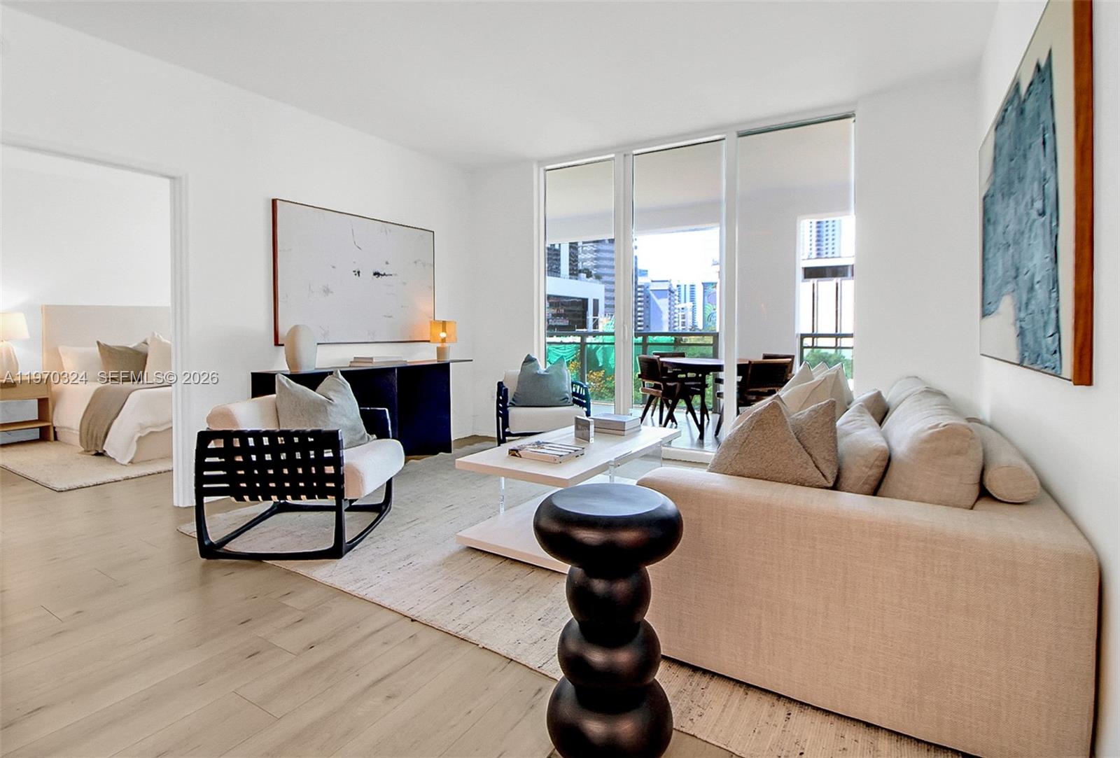 THE PLAZA 901 BRICKELL CO - Residential