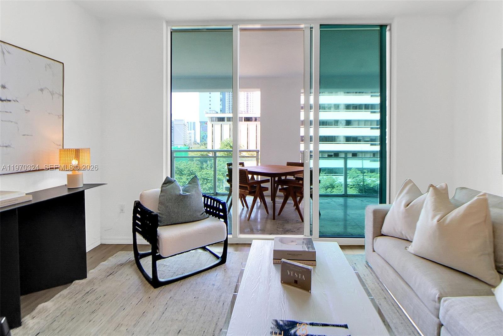 THE PLAZA 901 BRICKELL CO - Residential