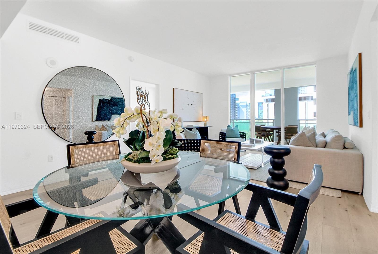 THE PLAZA 901 BRICKELL CO - Residential