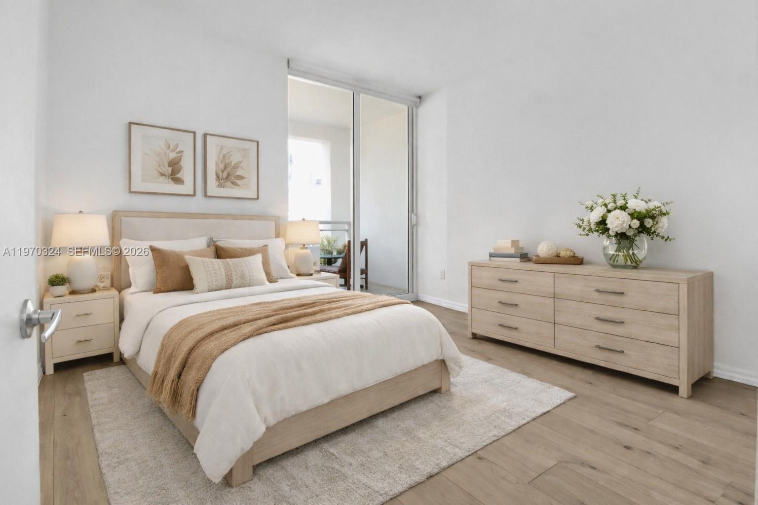 THE PLAZA 901 BRICKELL CO - Residential