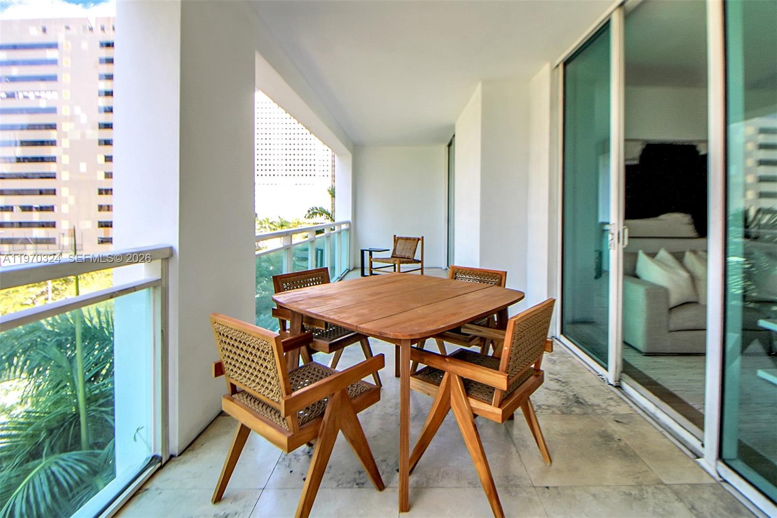 THE PLAZA 901 BRICKELL CO - Residential