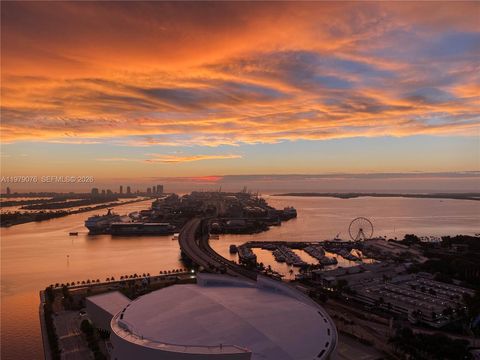 Best Real Estate Deals in Miami Florida 888 Biscayne Blvd 3001 Miami FL 33132