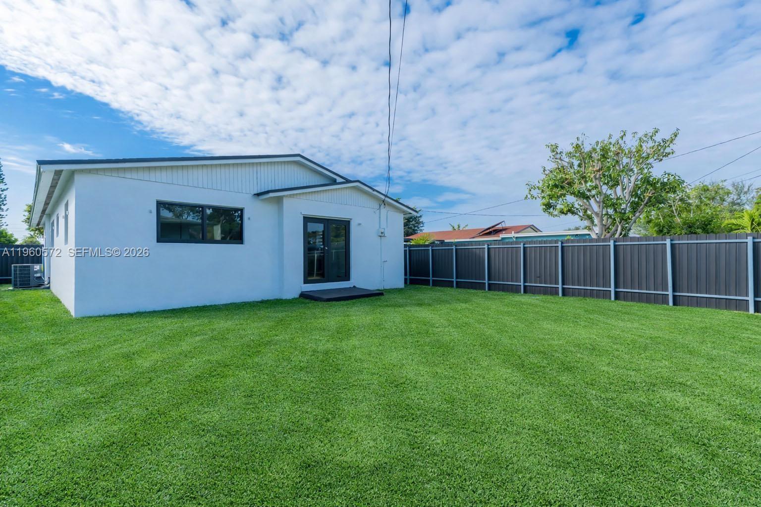 FOSTER PARK - Residential