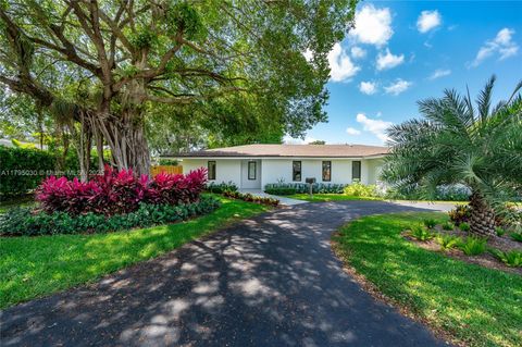 7638 SW 167th St Palmetto Bay FL 33157