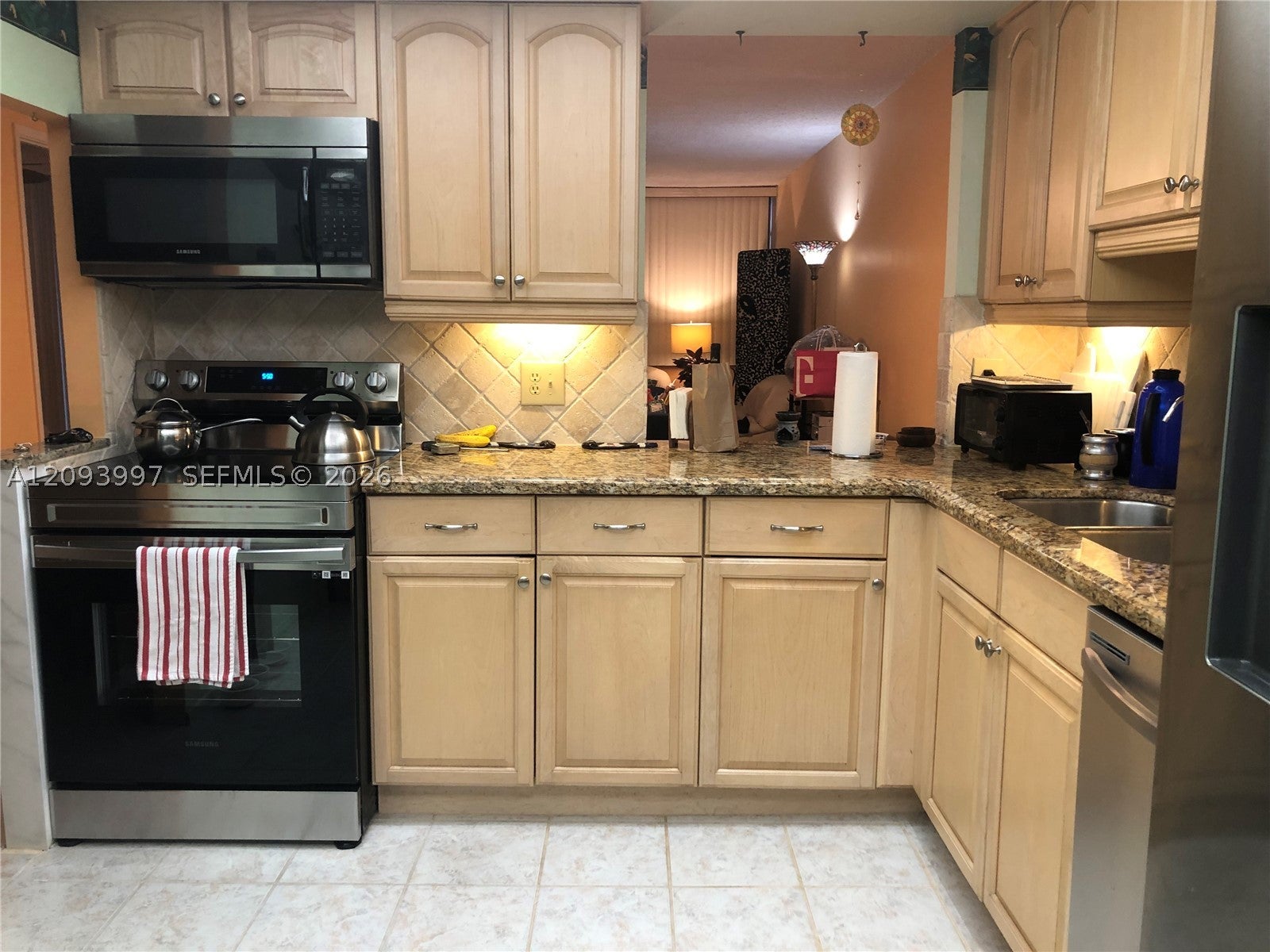 1351 NE Miami Gardens Dr PH11E