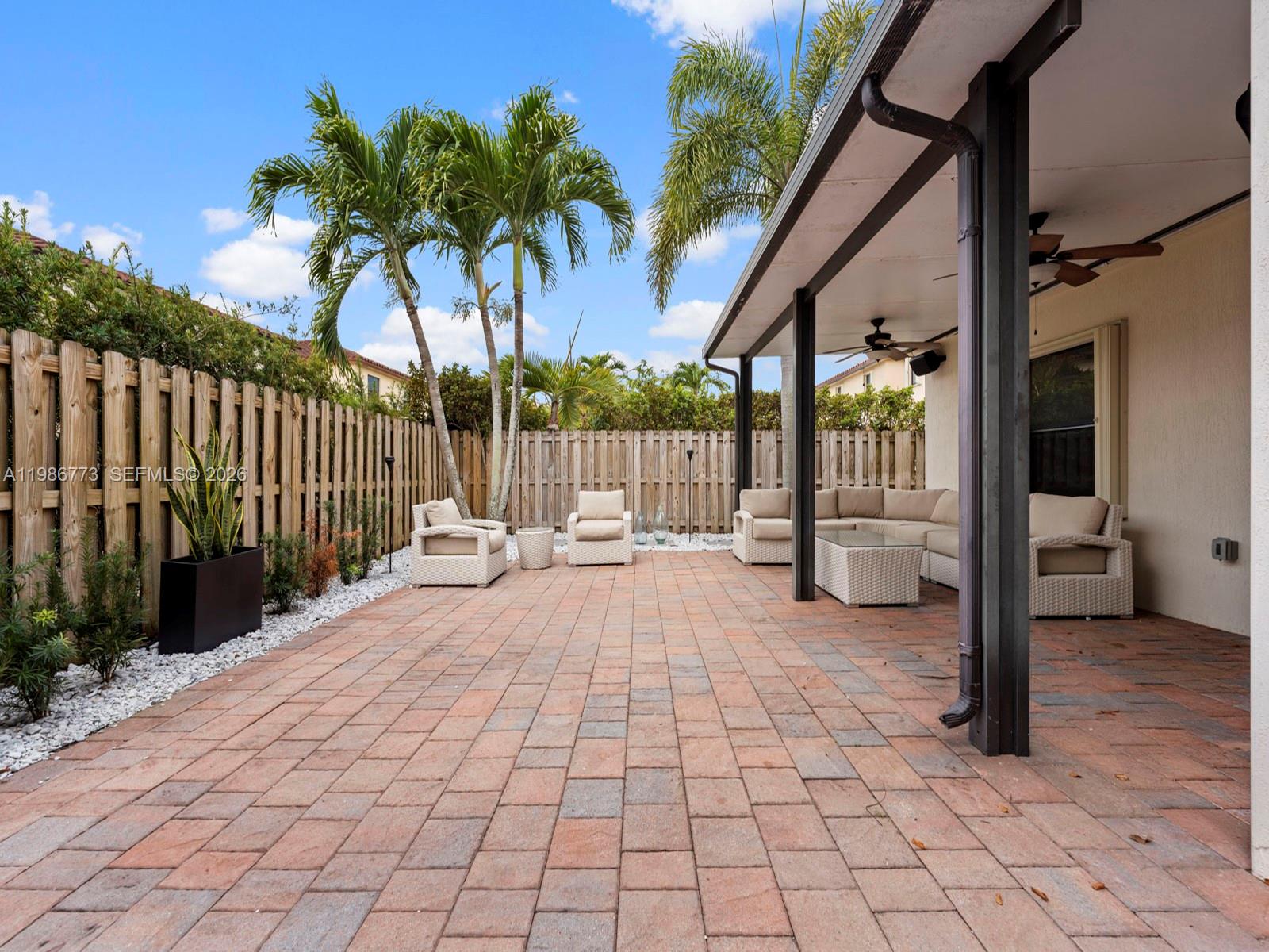 VENETIAN PARC WEST - Residential