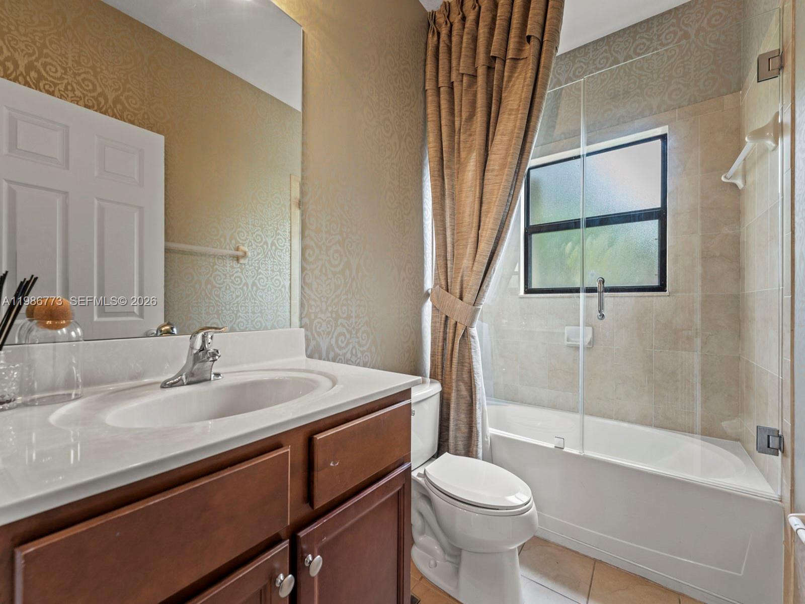 VENETIAN PARC WEST - Residential