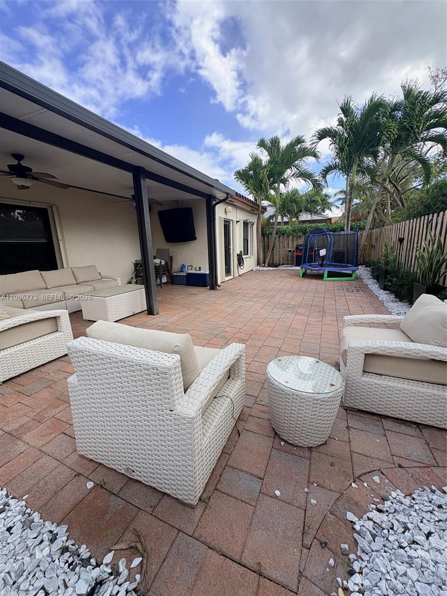 VENETIAN PARC WEST - Residential