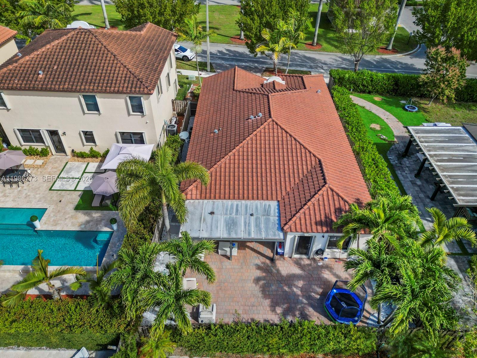 VENETIAN PARC WEST - Residential