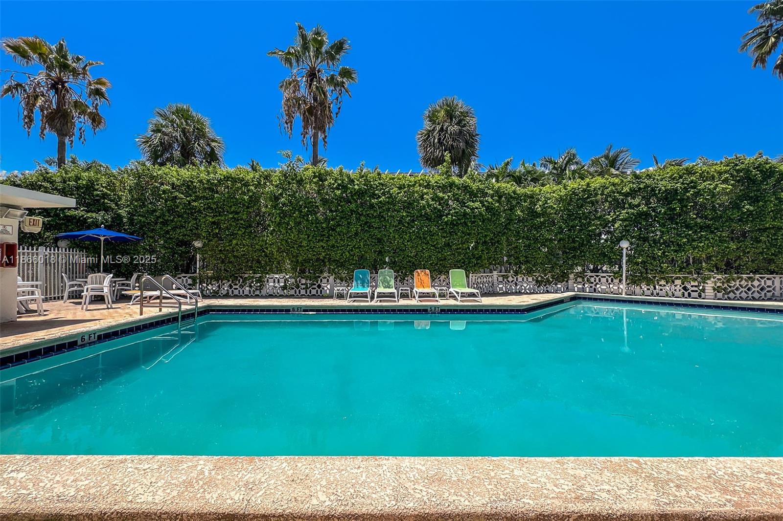 OCTAGON TOWERS I CONDO - Residential