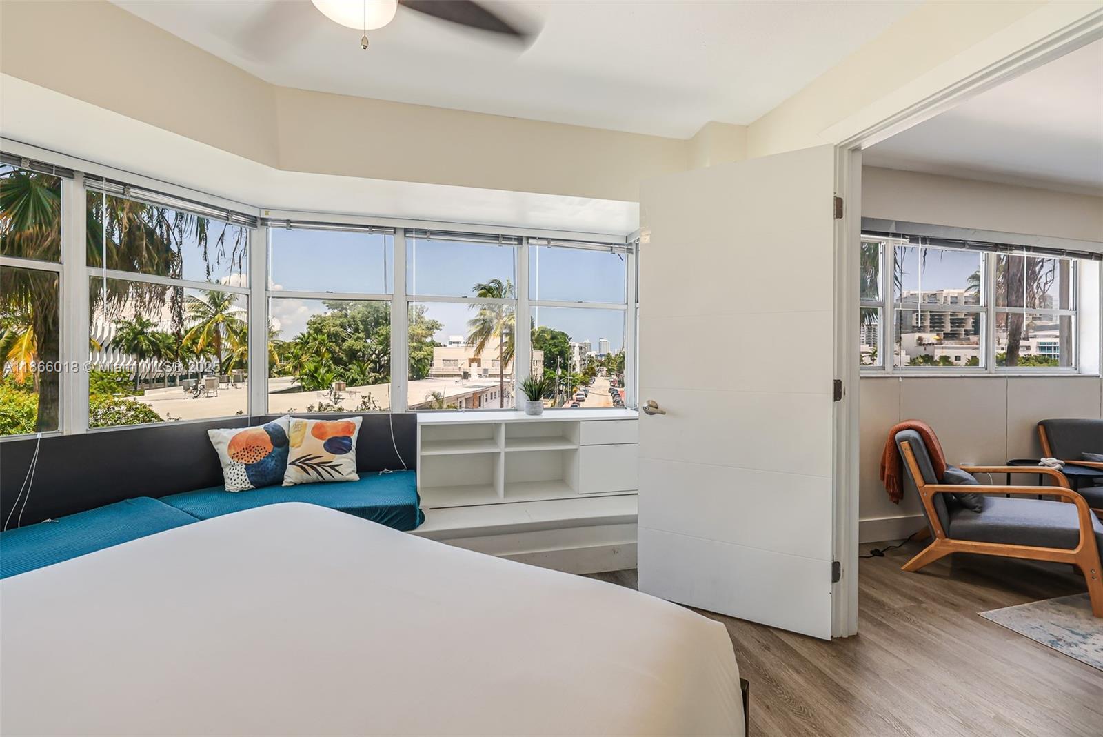 OCTAGON TOWERS I CONDO - Residential