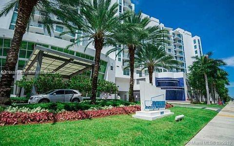 Property for Sale at 3029 Ne 188th St 818, Aventura, Miami-Dade County, Florida - Bedrooms: 2 
Bathrooms: 2  - $640,000