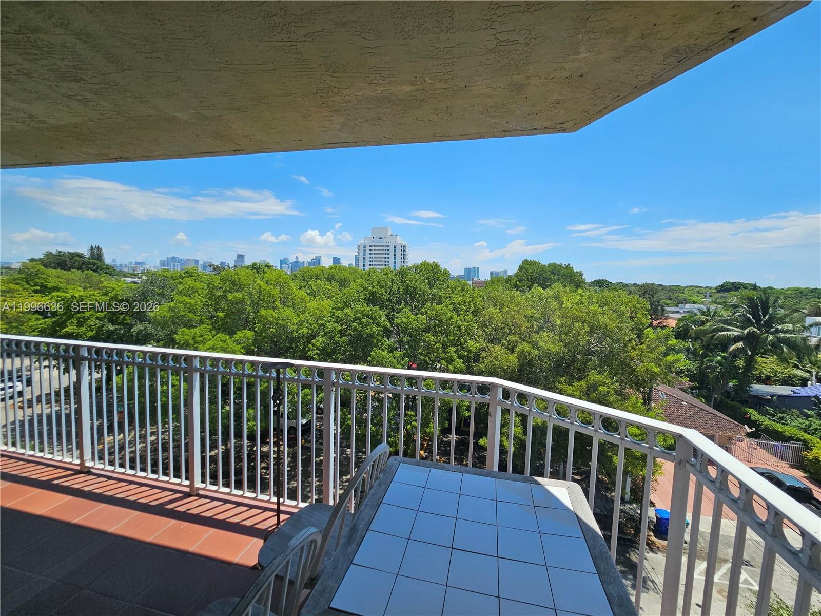 MARBELLA CONDO - Residential