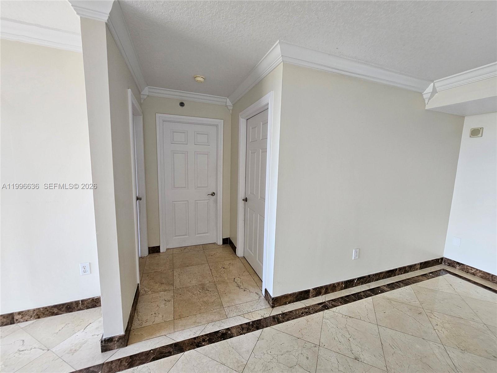 MARBELLA CONDO - Residential