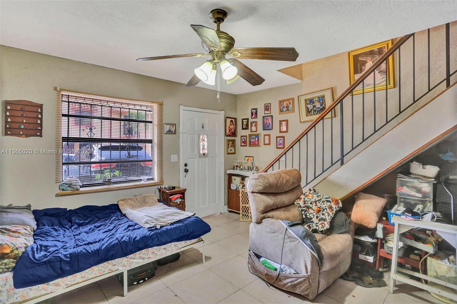 Photo 6 of 20 of 5595 W 22nd Ct 17A condo