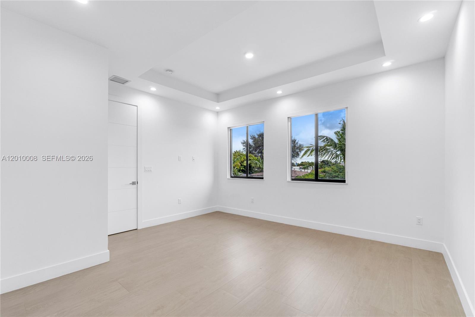 CORAL WAY CENTER AMD - Residential