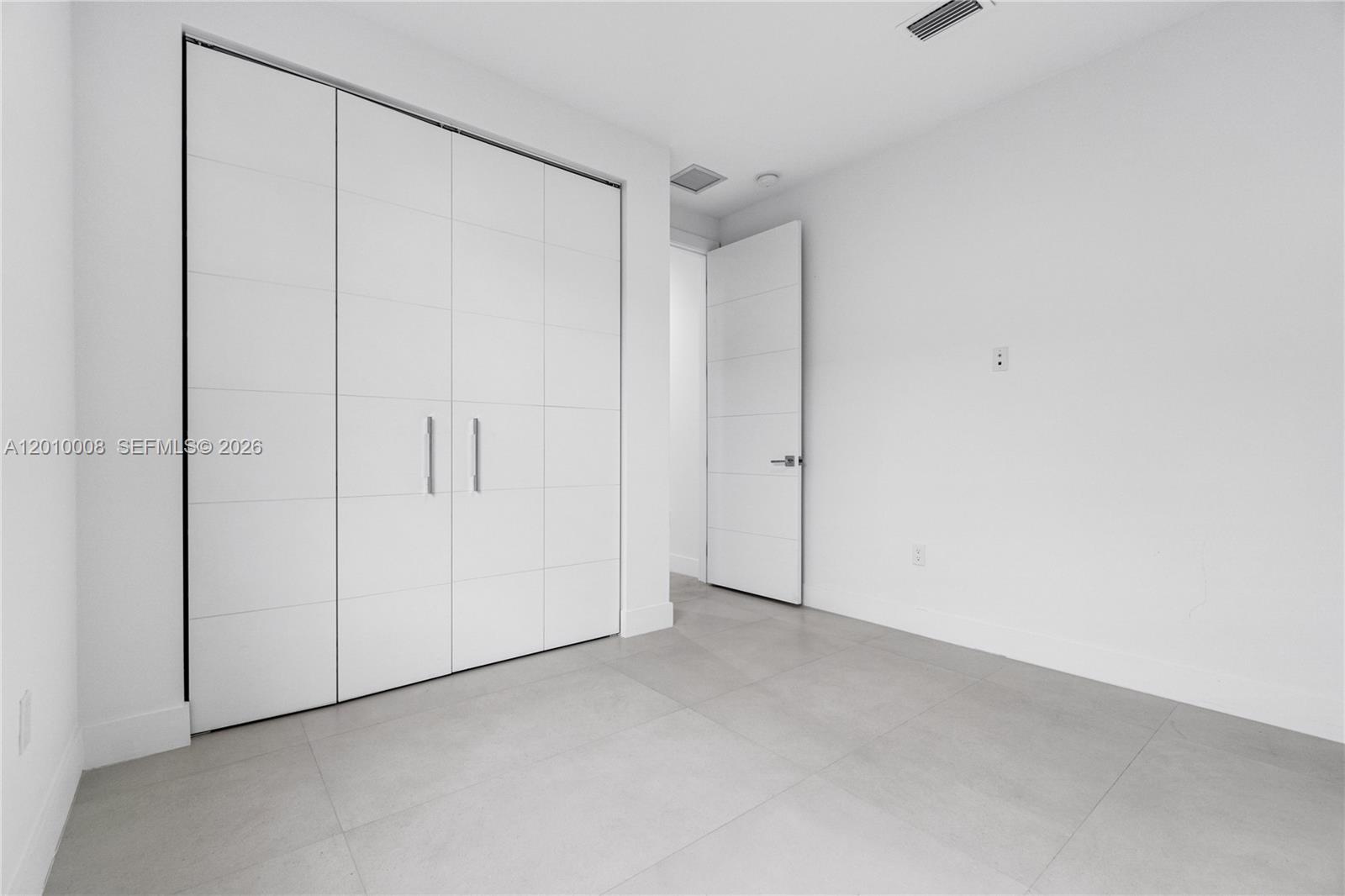 CORAL WAY CENTER AMD - Residential