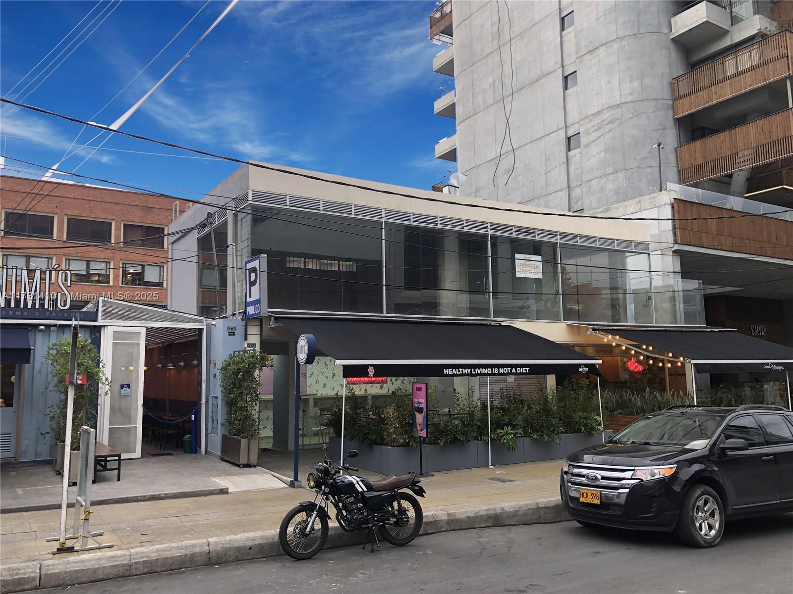 Cra. 12 #93 Bogota, Colombia