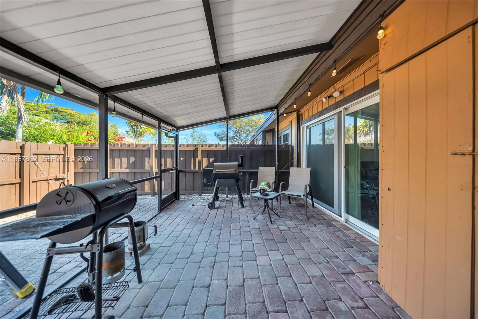 EVERGLADES SUGAR & LAND C - Residential