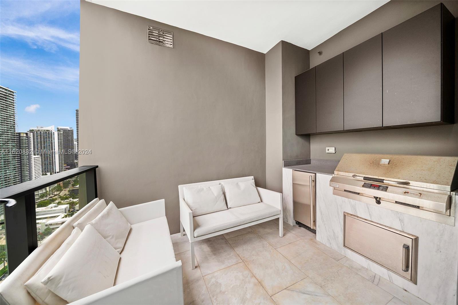 ECHO BRICKELL CONDO - Residential