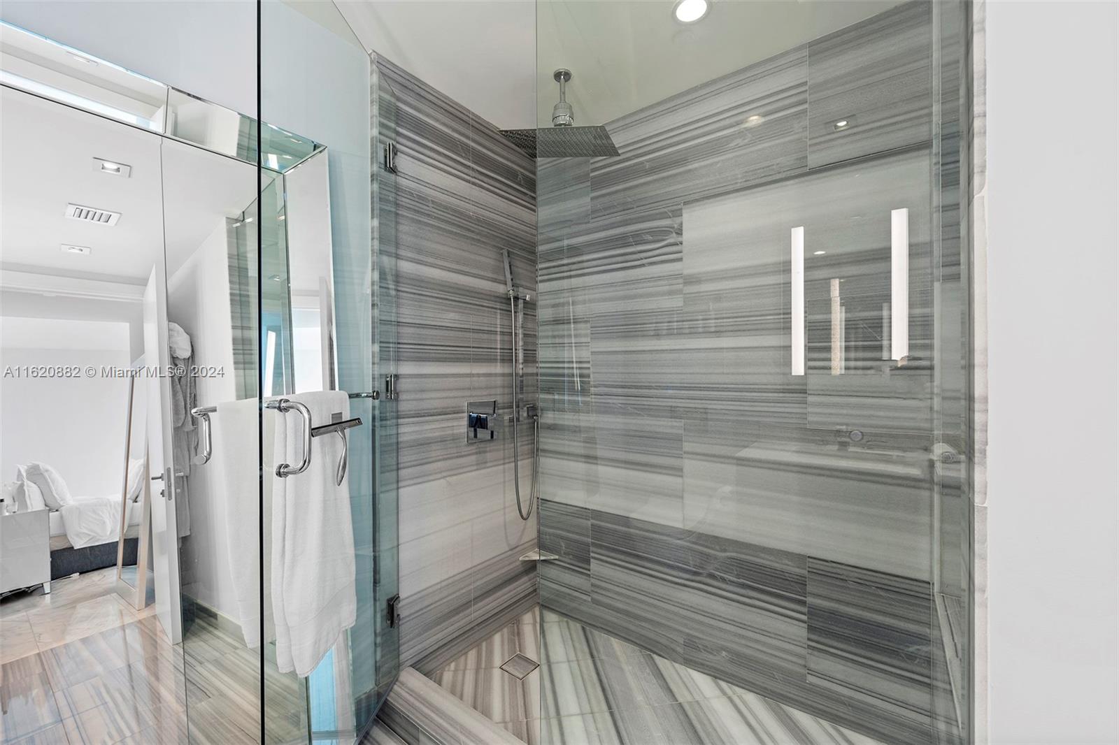 ECHO BRICKELL CONDO - Residential