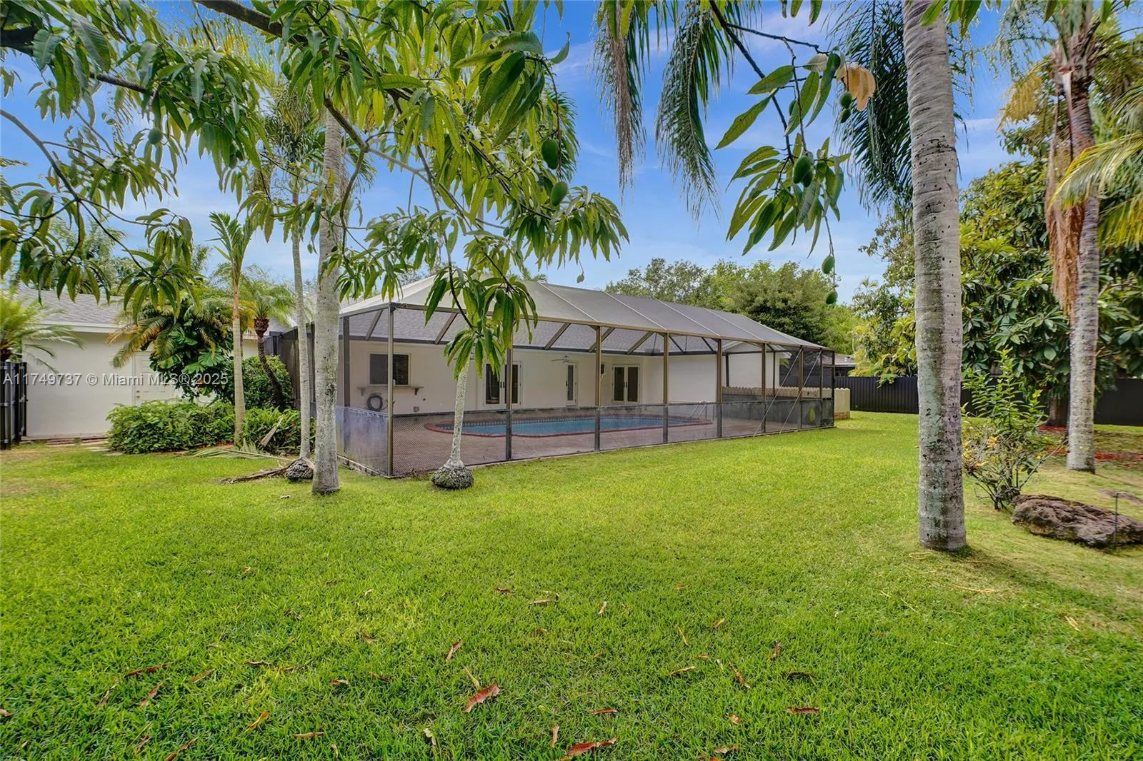 Palmetto Bay, Florida 33157, United States, 4 Bedrooms Bedrooms, ,2 BathroomsBathrooms,Residential,Active,115709