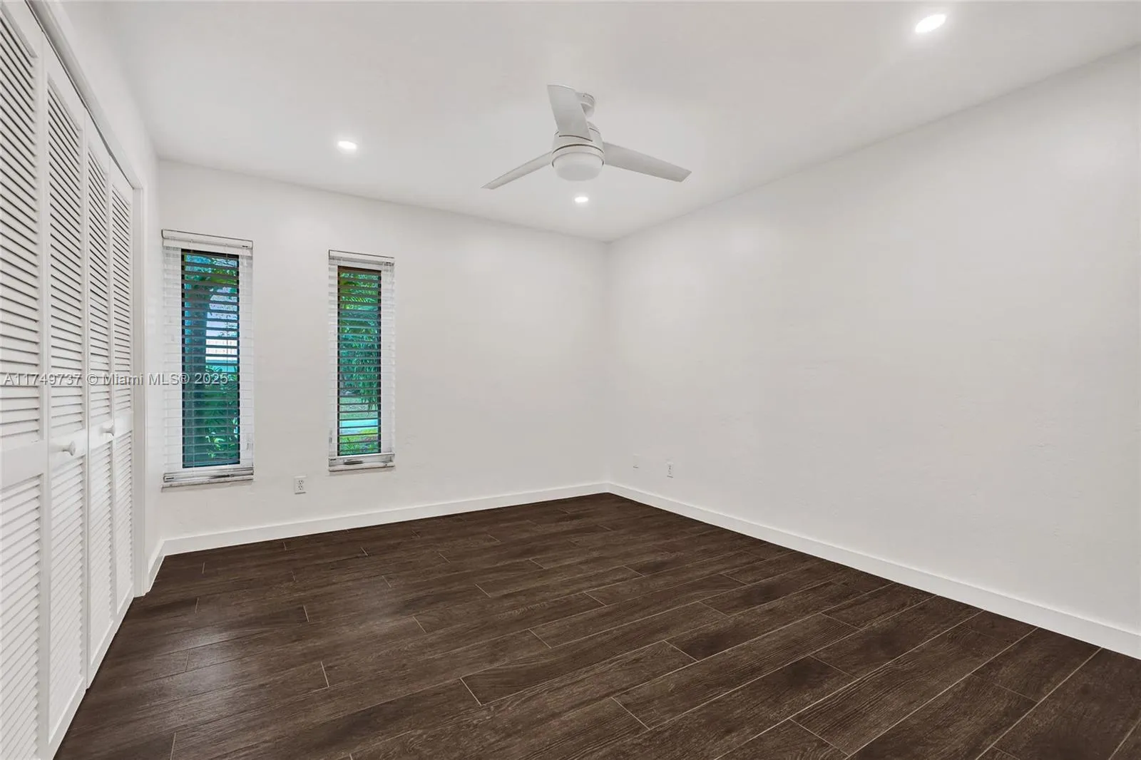 Palmetto Bay, Florida 33157, United States, 4 Bedrooms Bedrooms, ,2 BathroomsBathrooms,Residential,Active,115709