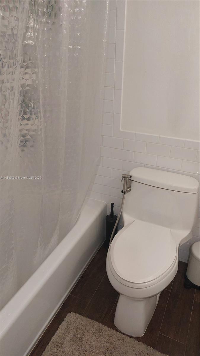 FRENCH VILLAS CONDO - Residential