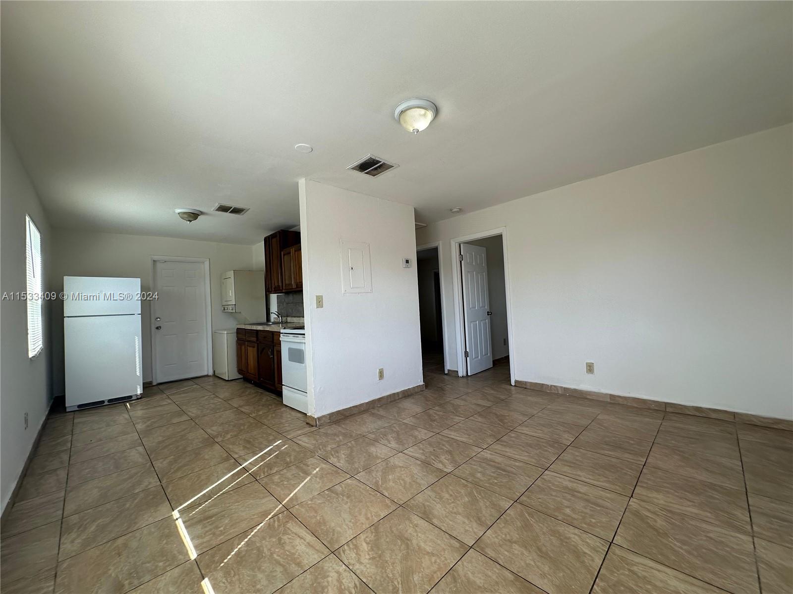 JUNE PARK - Residential Lease