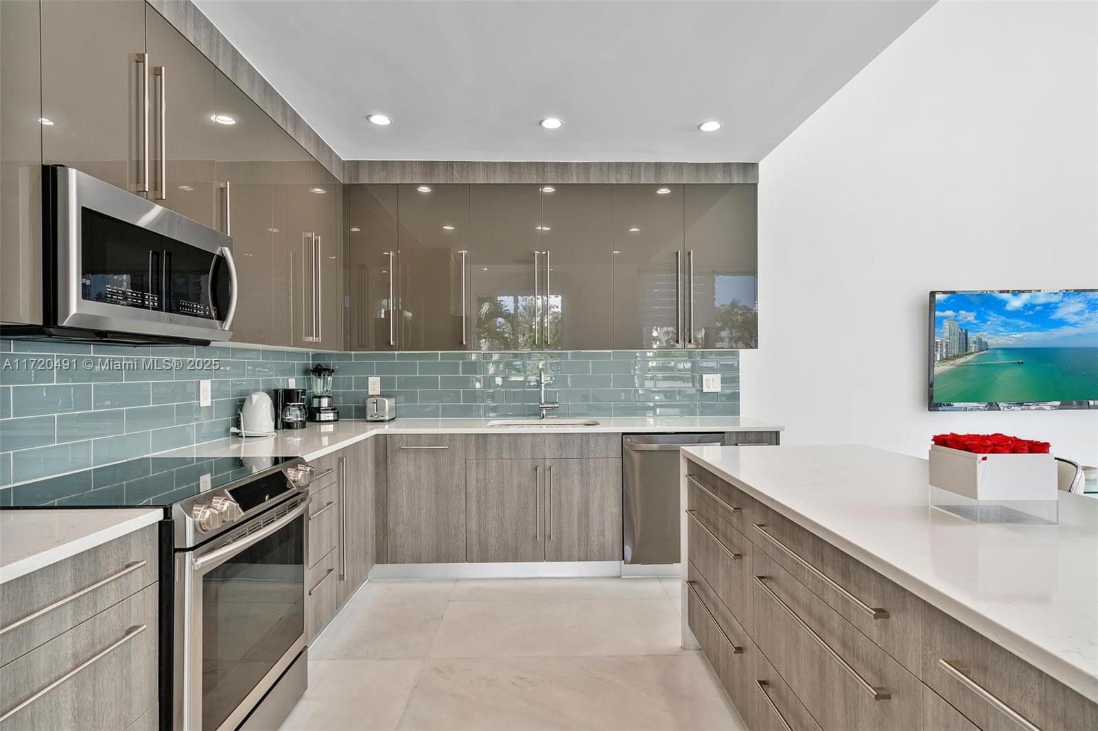 ATLANTIC ISLAND - Residential