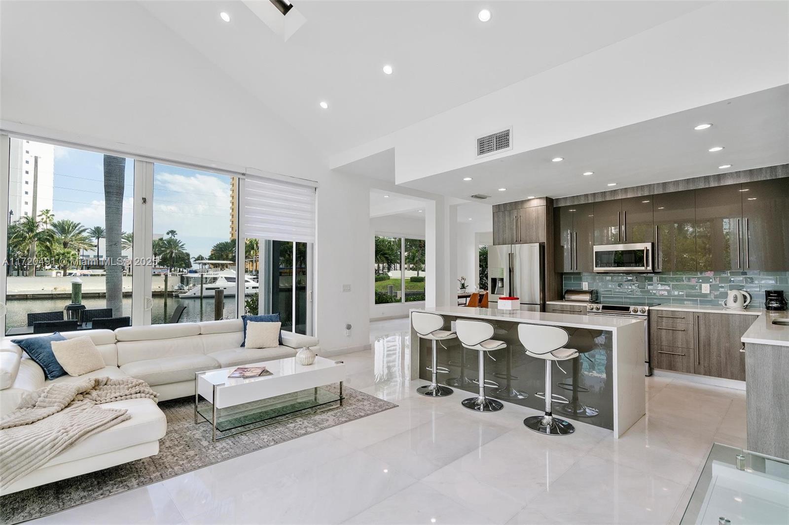ATLANTIC ISLAND - Residential