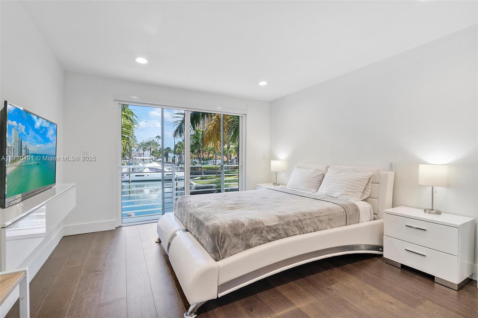 ATLANTIC ISLAND - Residential