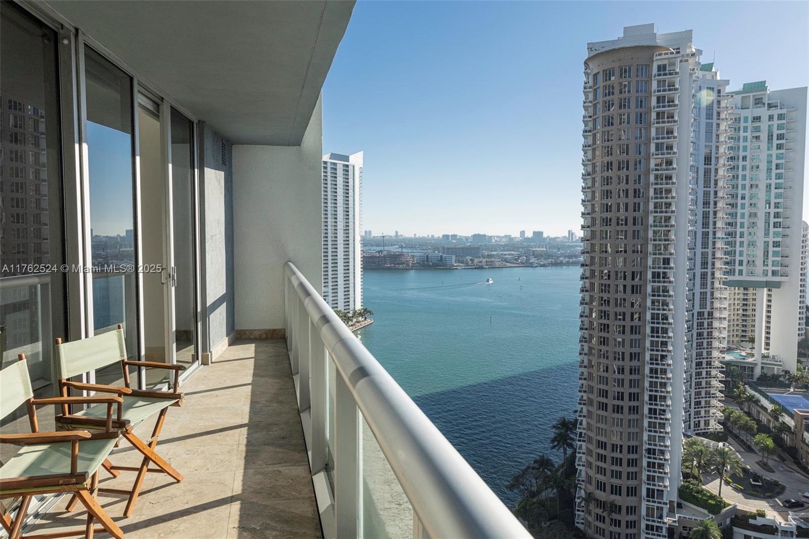 ICONBRICKELL CONDO NO 1 - Residential