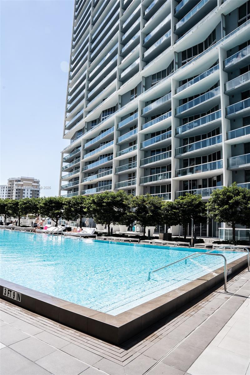 ICONBRICKELL CONDO NO 1 - Residential