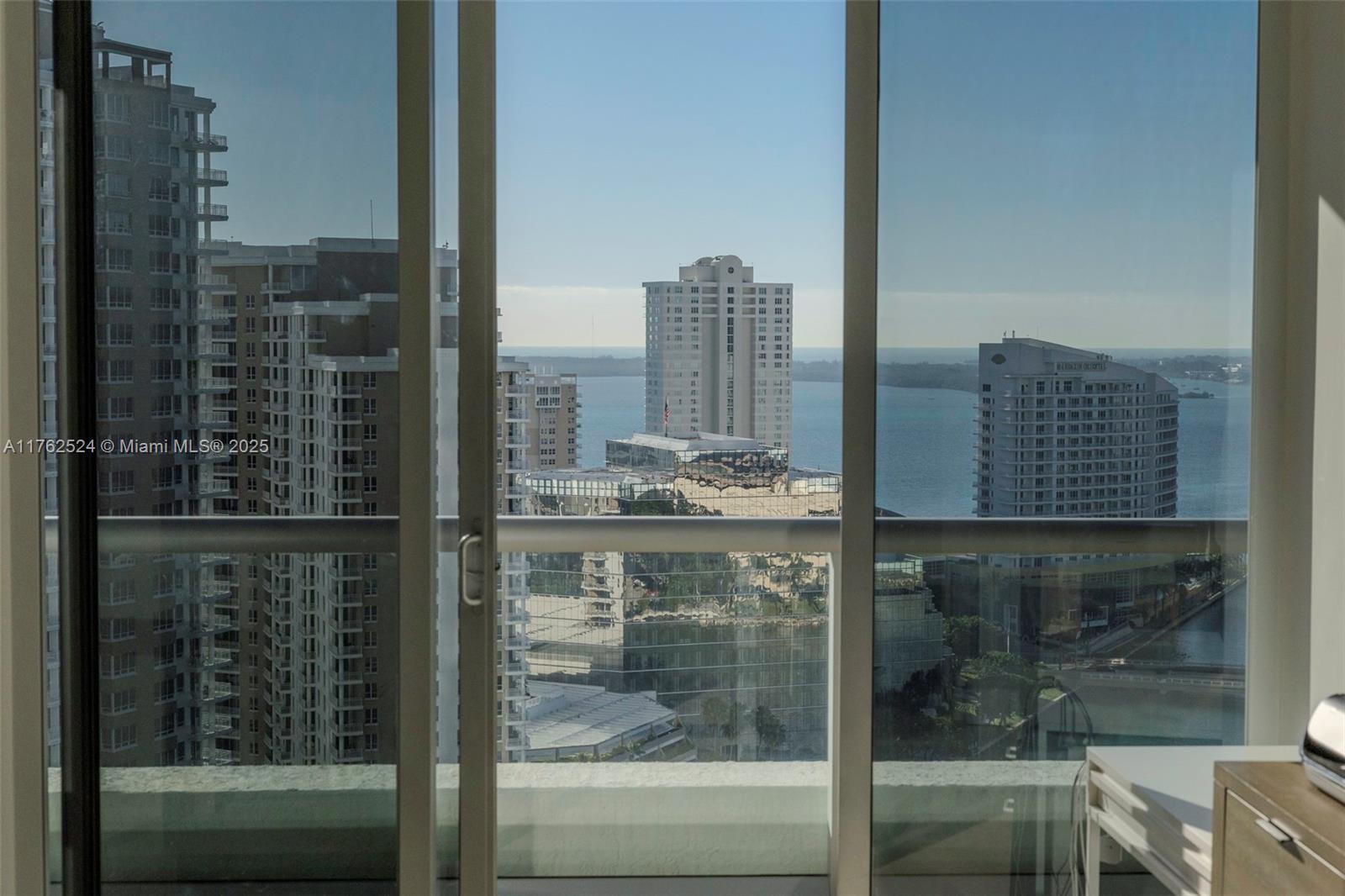 ICONBRICKELL CONDO NO 1 - Residential