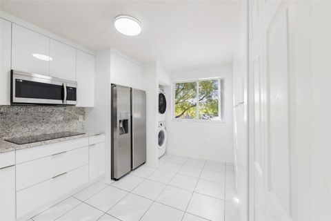 Photo of 7205 NW 173rd Dr #608-6, Hialeah, FL 33015 (MLS # A11942847)