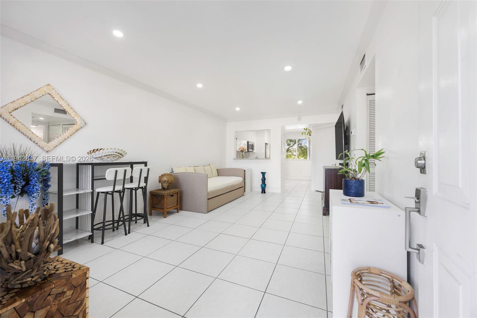 BONITA GOLF VIEW TOWNVILL - Residential