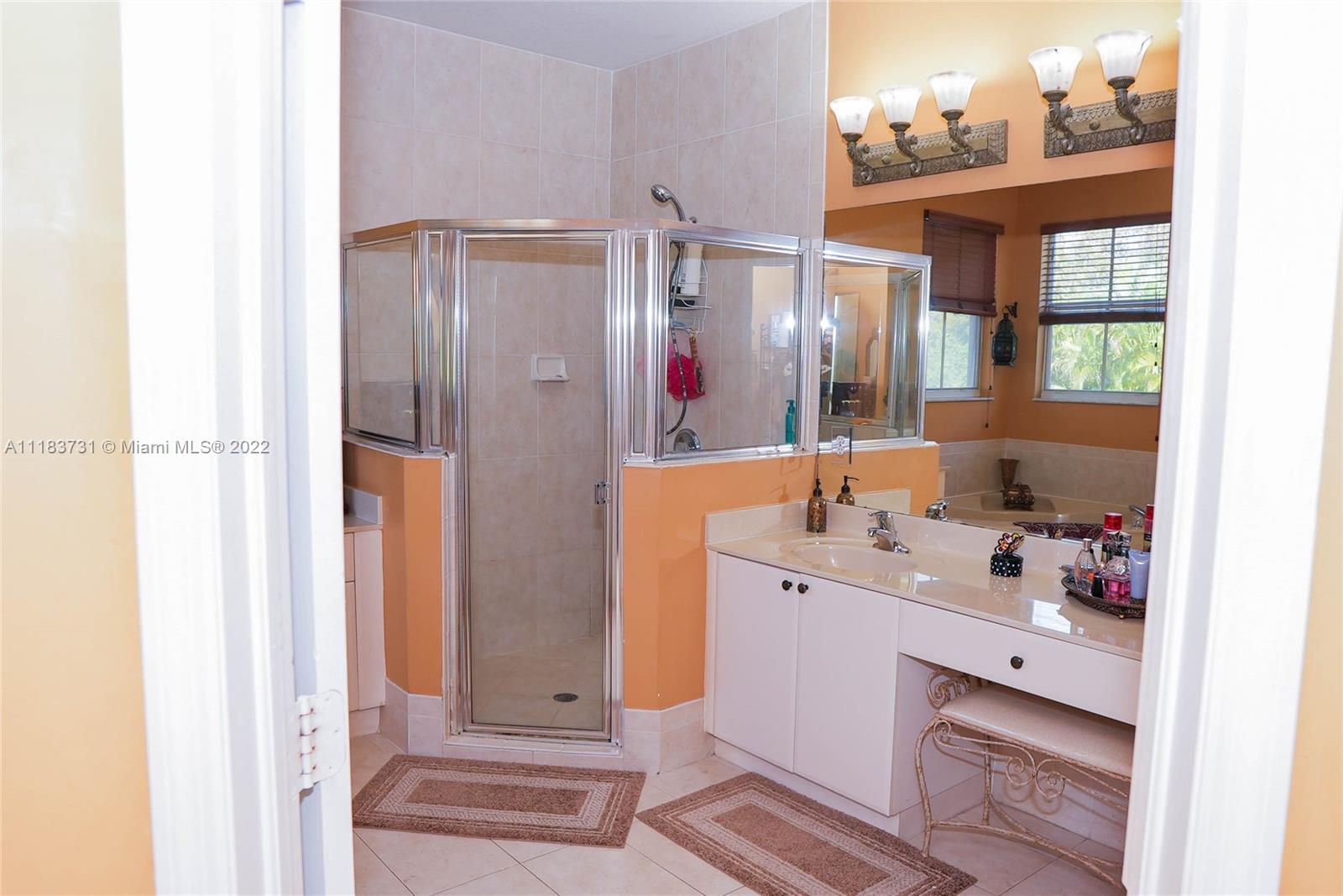 GRAND LAKES PHASE II - Residential