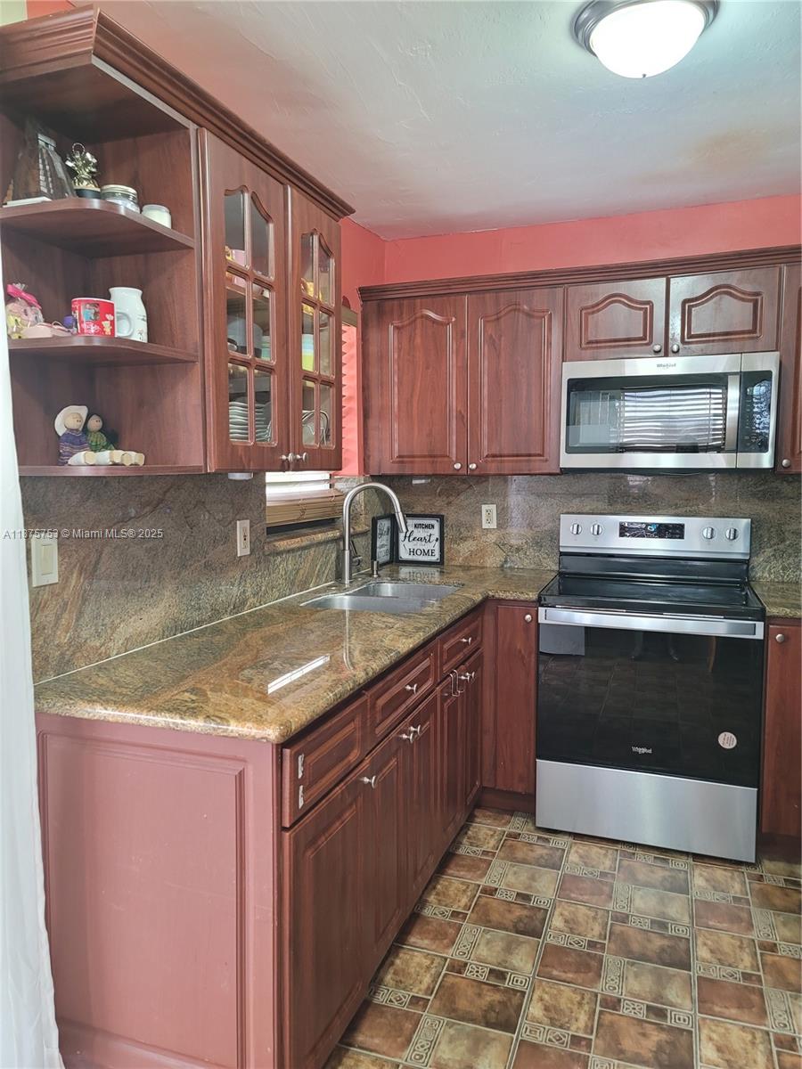 PROSPERITY PARK - Residential