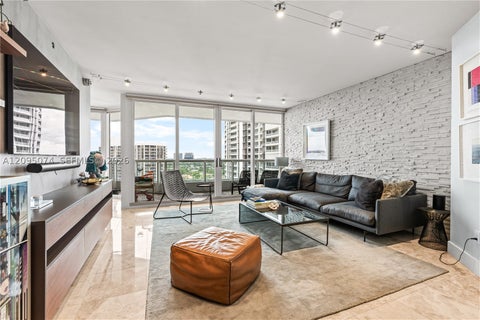 Photo of 21055 Yacht Club Dr #1703, Aventura, FL 33180 (MLS # A12095074)