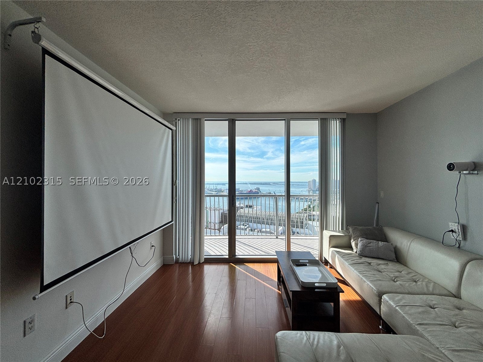 1750 N Bayshore Dr 4804