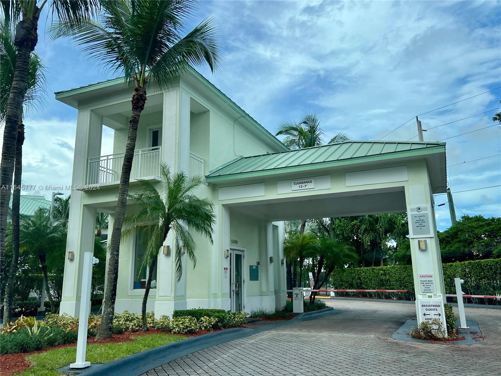 View photos, virtual tours, details... 5300 NW 87th Ave 1308
