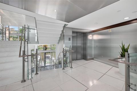 2950 NE 188th St 446 Aventura FL 33180